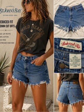 Vintage St John’s Bay Denim Cutoff Shorts Women 12P distressed high rise raw